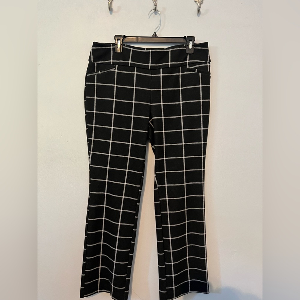 Pull on Mid-rise Boot cut super flex dress pants